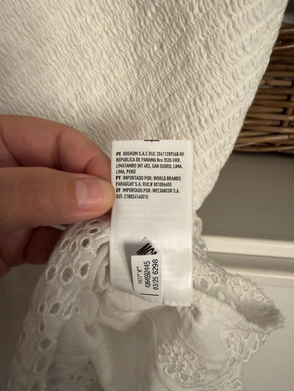 American Eagle White Smocked Eyelet Tie Front Peplum Cami Large - Picture 9 of 9